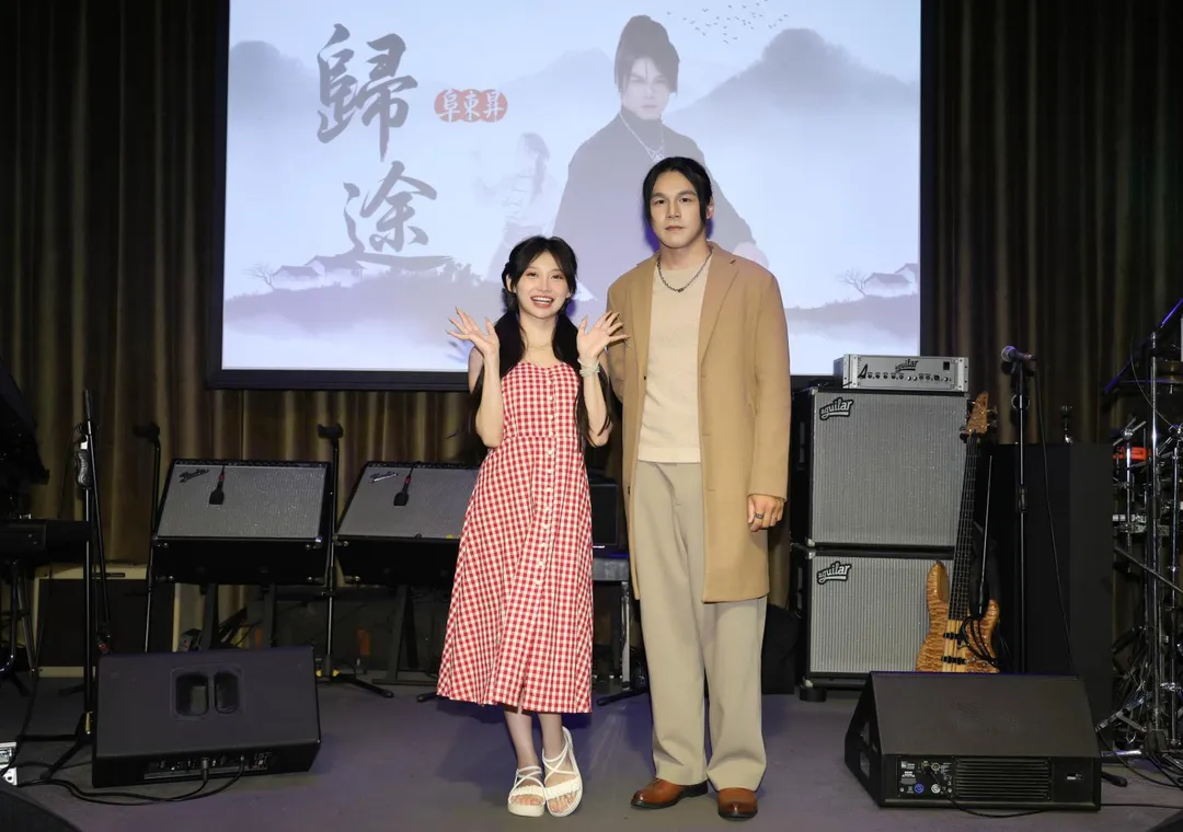 阜東昇（右）稱祈錦鈅（左）是很夠義氣的朋友。（圖／阜東昇音樂工作室提供）