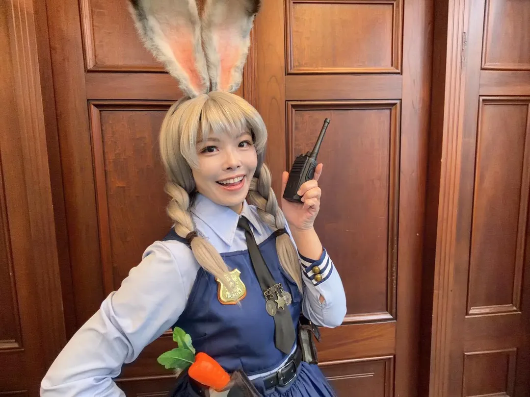 高虹安Cosplay動畫電影角色。(圖/截自高虹安臉書)