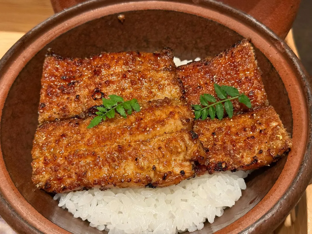 雲林口湖鄉鰻魚炊飯。（圖／黃宏輝提供）