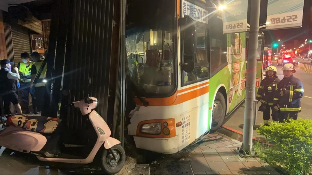 車禍現場。（圖／翻攝畫面，下同）
