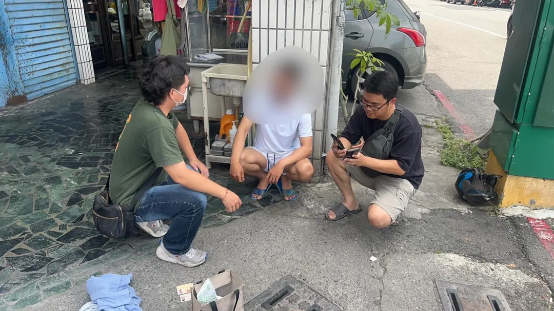 鄭姓男監控手被逮畫面。（圖／警方提供）
