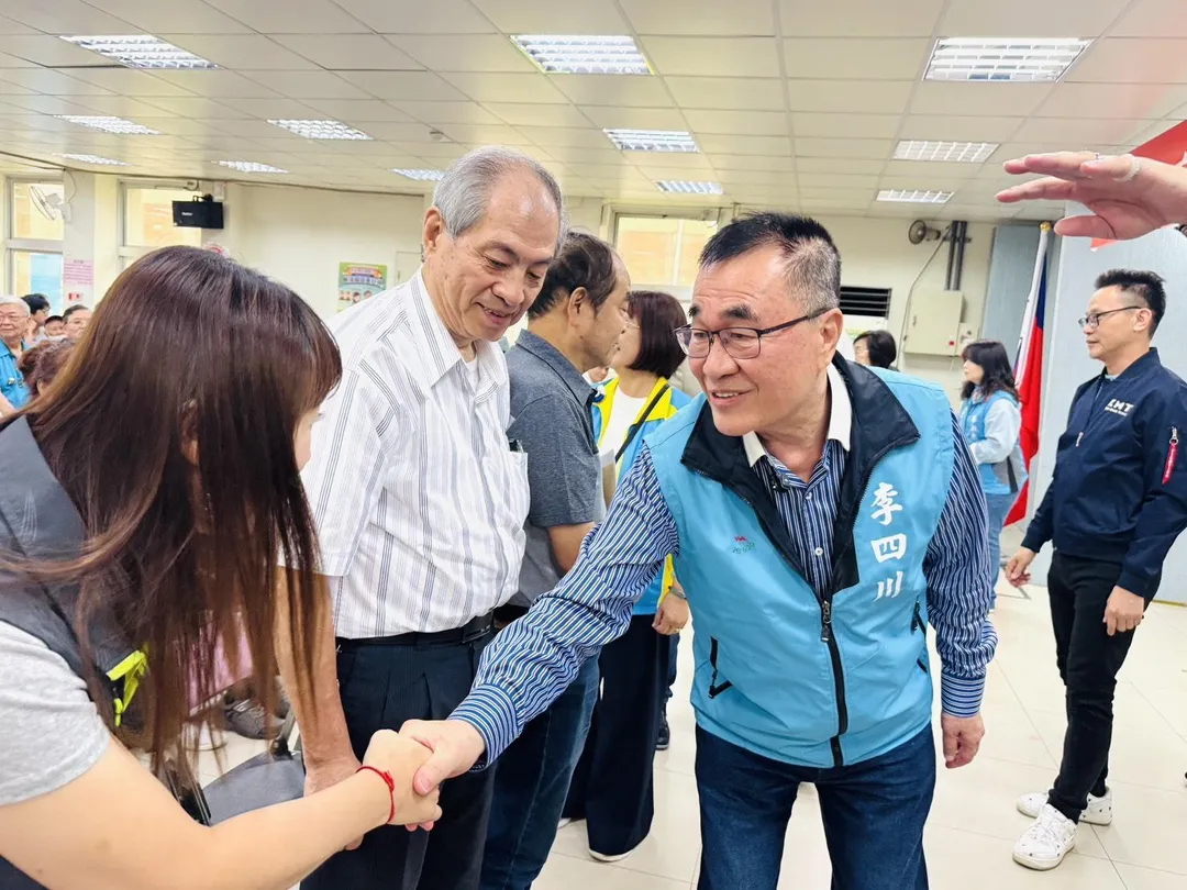 國民黨新北市長參選人李四川19日赴三重區出席鄉親及基層幹部座談會。（圖／李四川競辦提供）