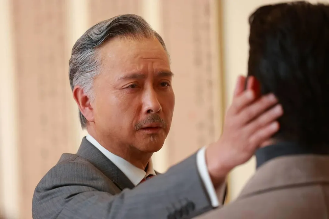 謝君豪天天都提早3、4個小時到片場準備。（圖／華映提供）
