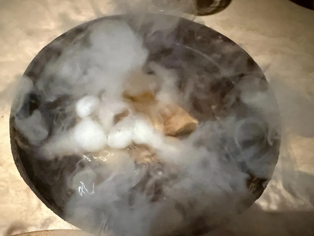 滾燙沸騰的水。（圖／黃宏輝提供）