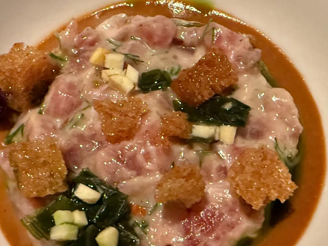 鮪魚塔塔。（圖／黃宏輝提供）