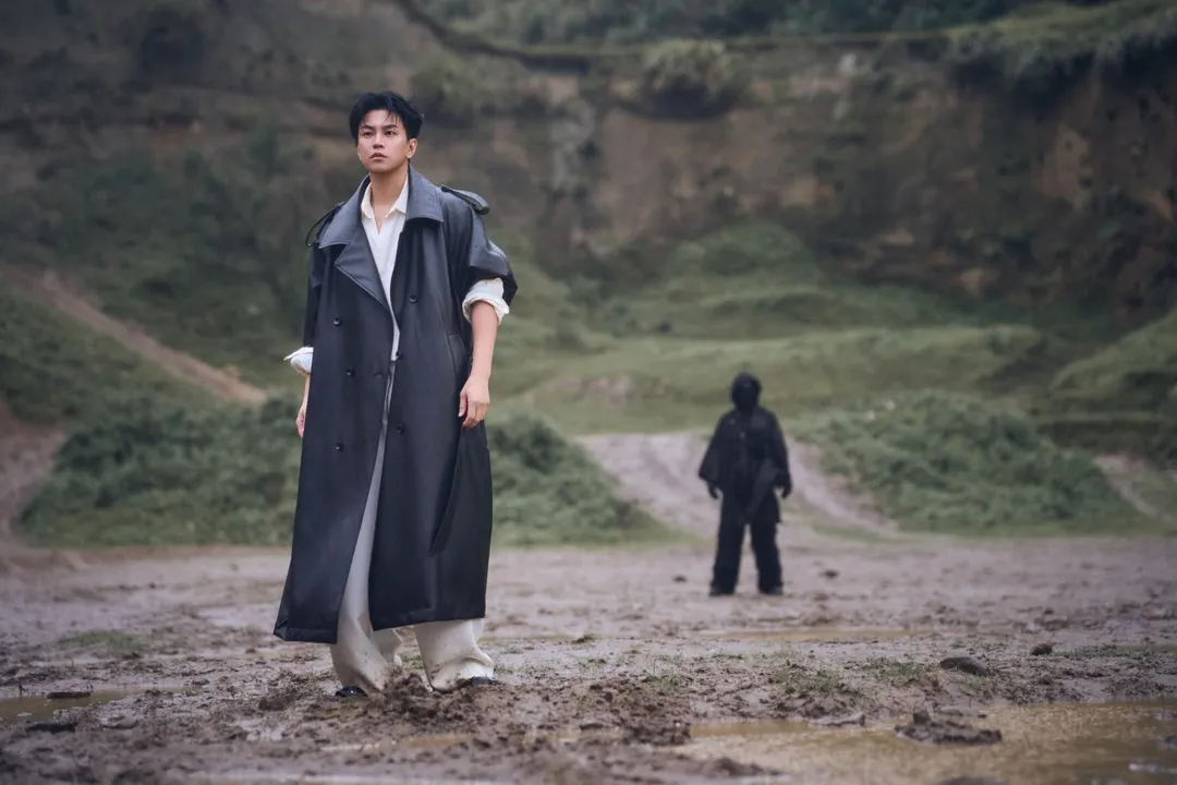 阿弟在水牛坑拍MV。(圖/相信音樂提供)