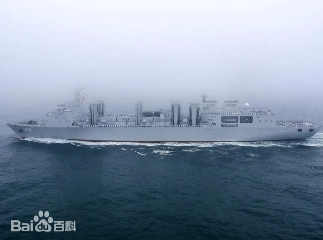 呼倫湖號是大陸海軍901型綜合補給艦首艦。(圖/翻攝百度百科)