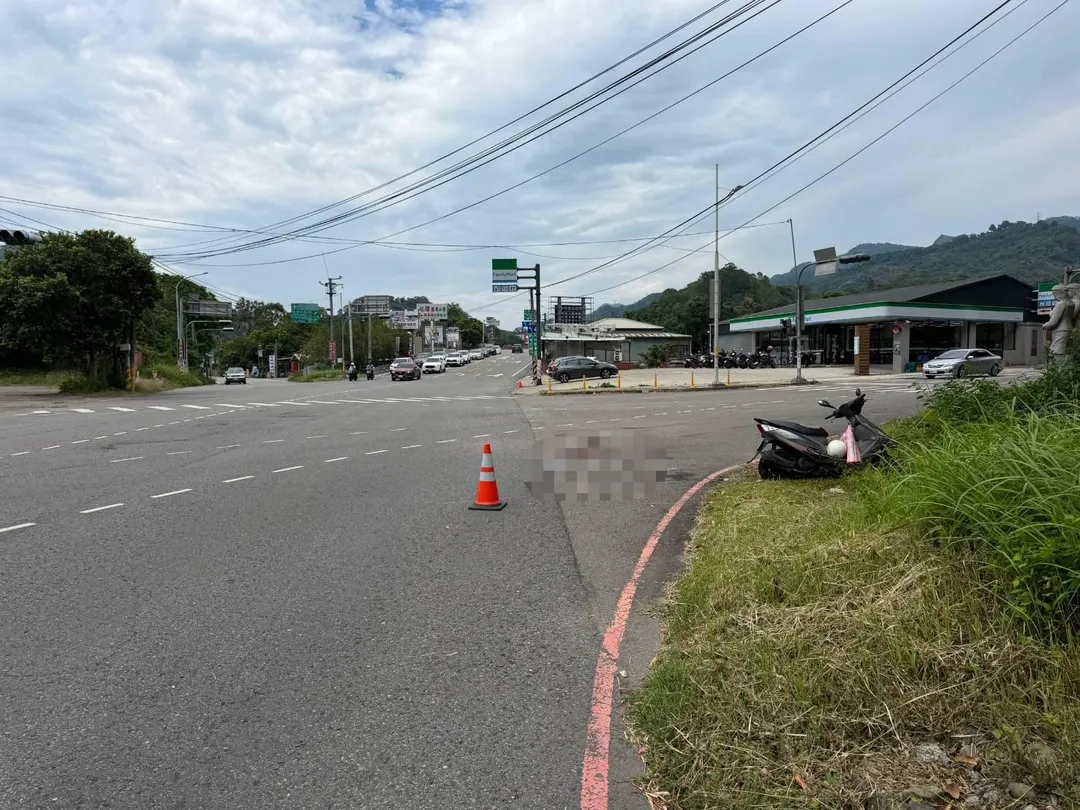 車禍現場。（圖／中天新聞）