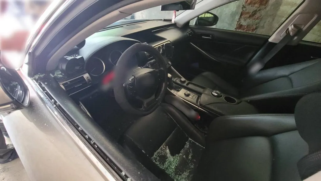 涉案車輛內部畫面。(圖/警方提供)