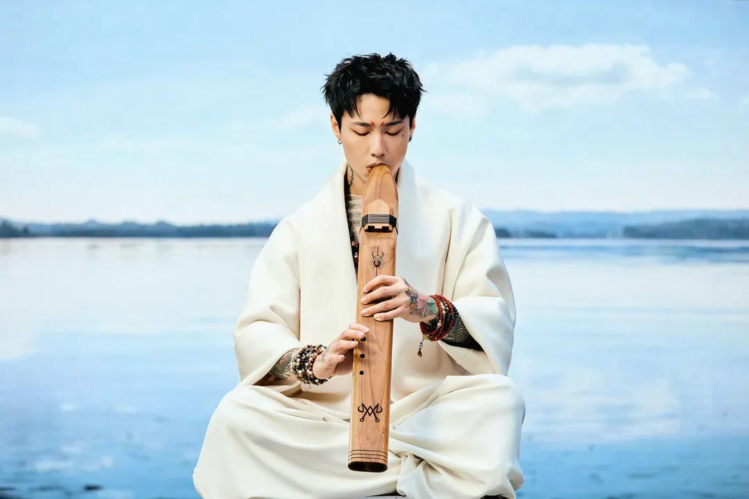 Marz23將歌迷的禮物與自身的啟發融為一體。（圖／華納音樂 提供）