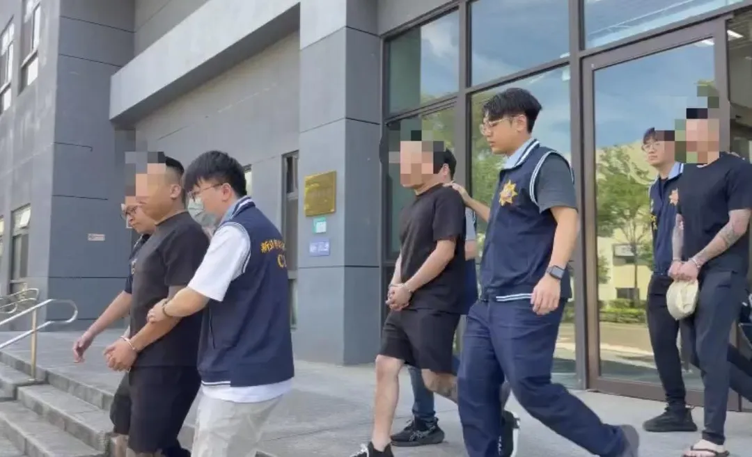 警方破獲竹聯幫明仁會販毒集團逮捕多名嫌犯。(圖/翻攝畫面)