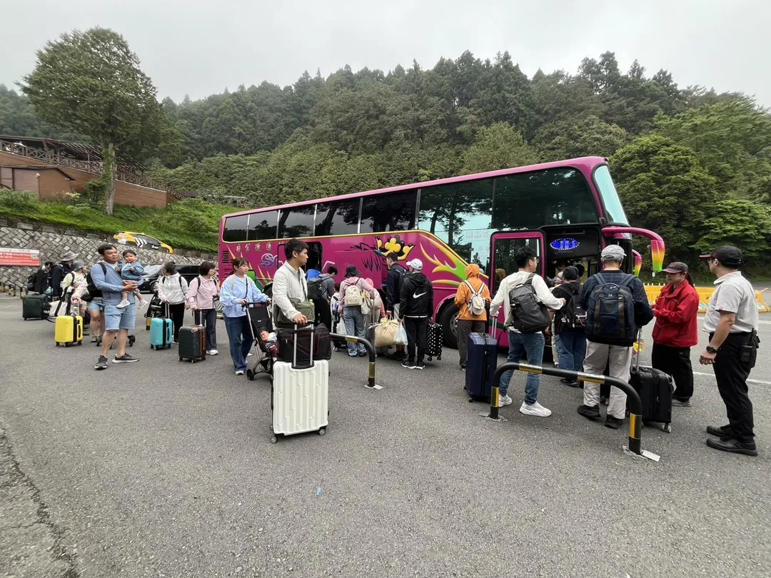 疏運接駁。（圖／林鐵處提供）