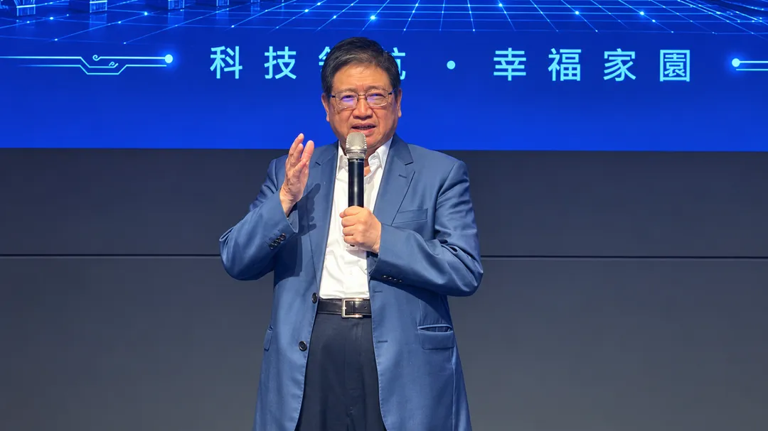 新竹縣長楊文科宣告2026是新竹縣AI元年，已提早佈局，引導AI城市治理。（圖/江世垚攝）