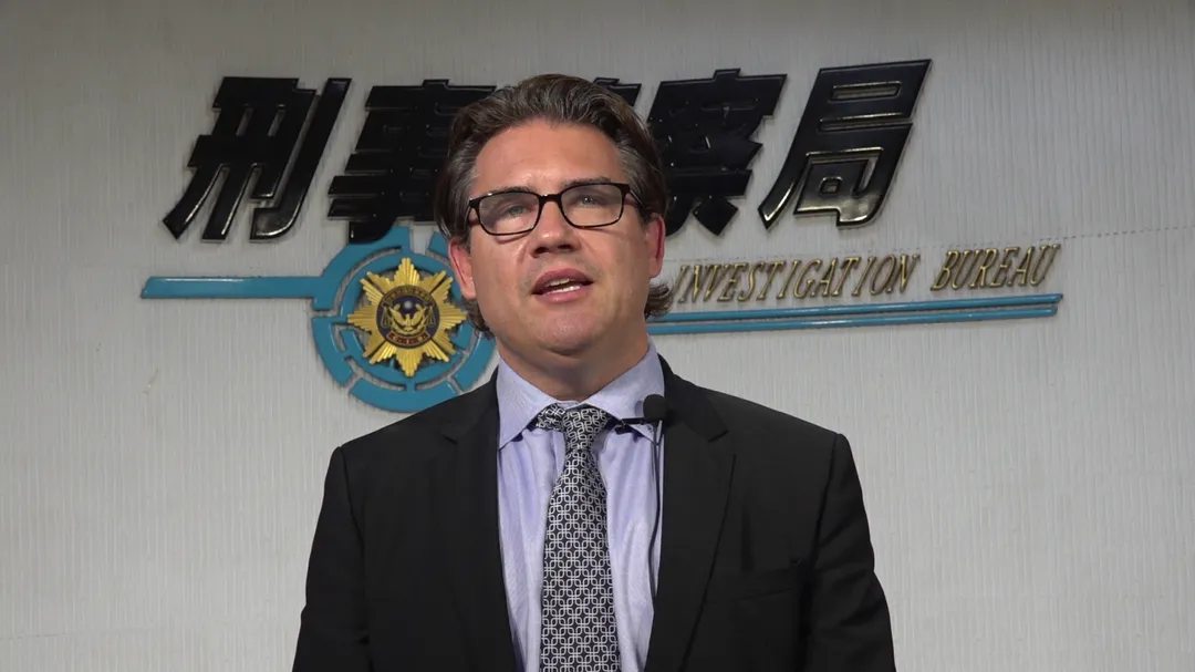 美國國土安全調查署駐台辦公室主任盛偉安。（圖／刑事局提供）
