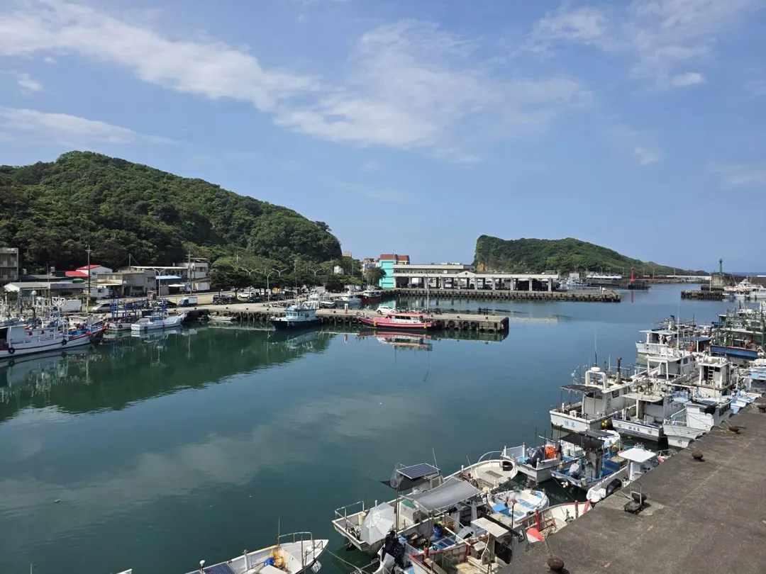 美麗的深澳漁港。（圖／新北市政府）
