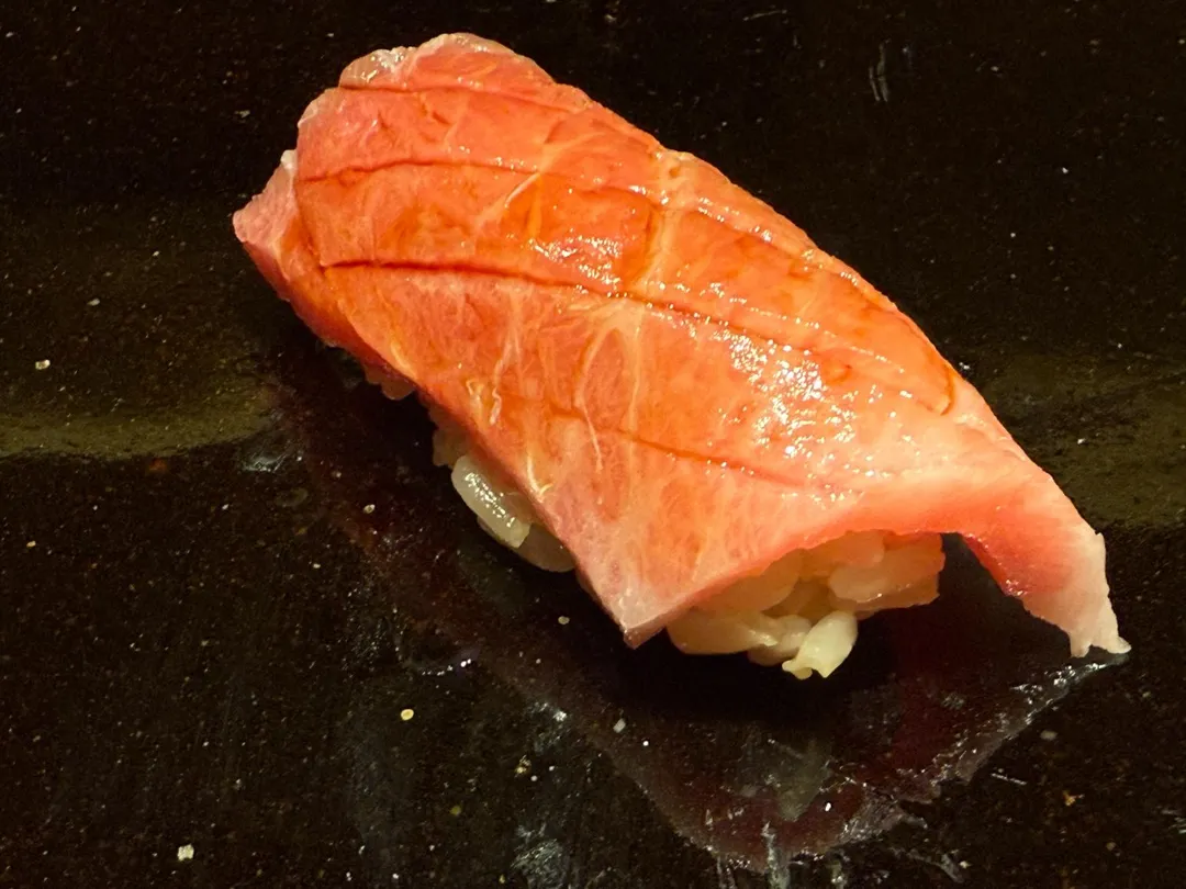 大腹握壽司。（圖／黃宏輝提供）