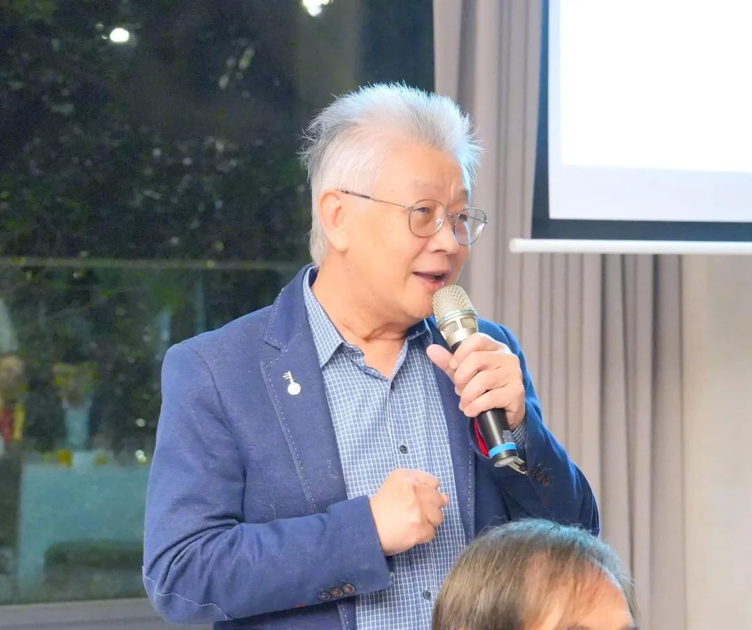 寇紹恩在加護病房第8天終於清醒。（圖／翻攝藝起發光&nbsp;臉書）