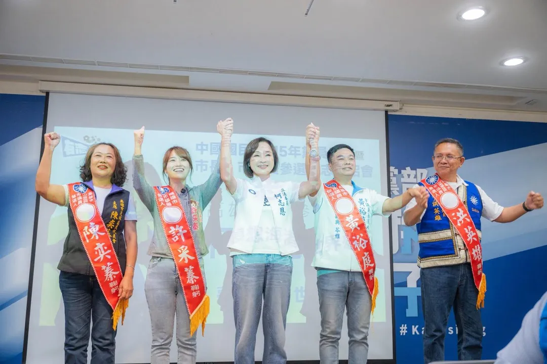 許采蓁盼父親在天之靈能保佑柯志恩翻轉高雄。（圖／翻攝柯志恩臉書）