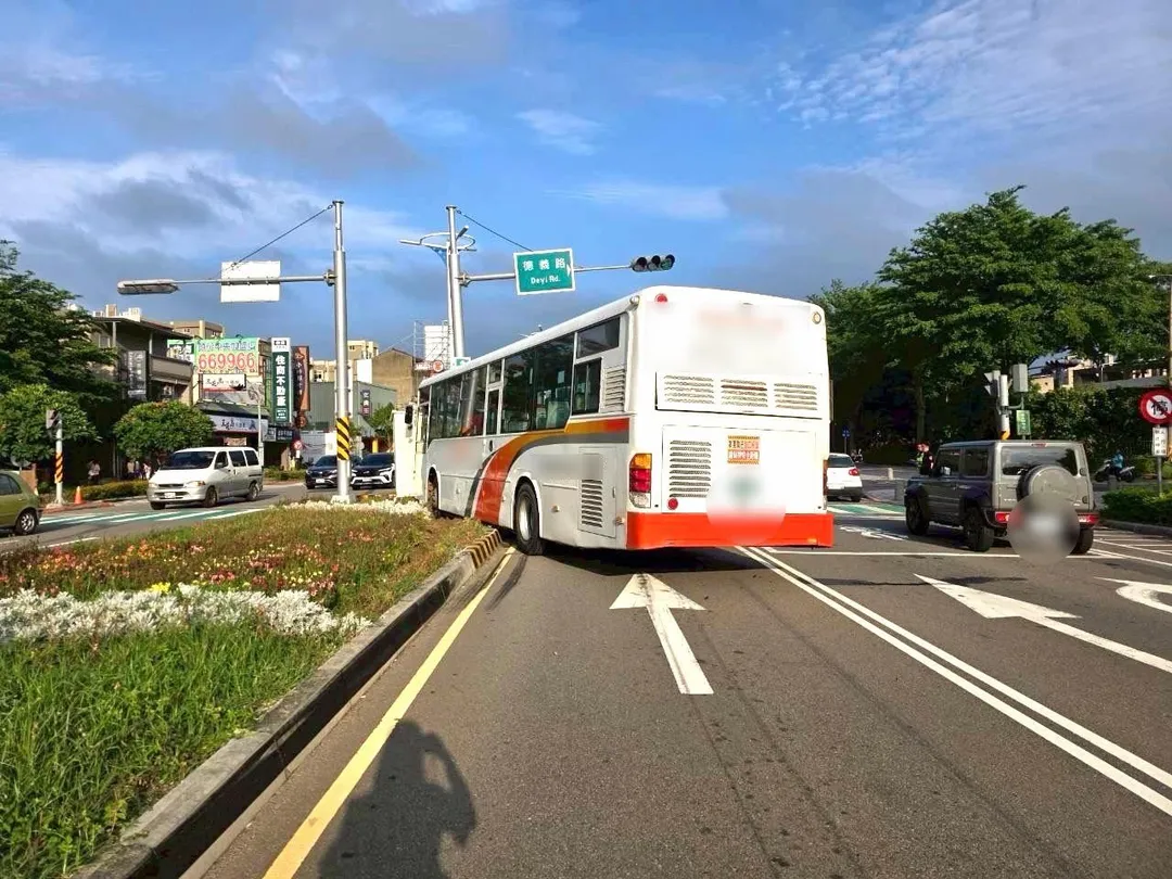 車禍現場。（圖／中天新聞）