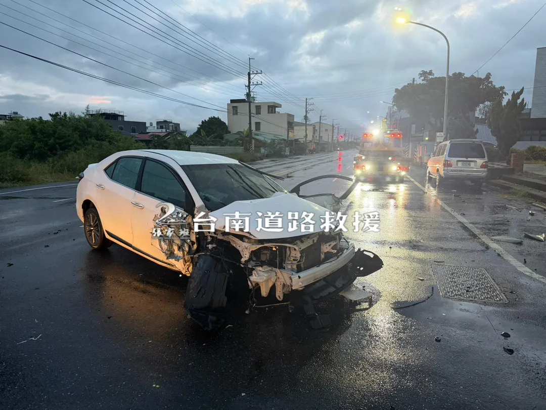 車禍現場。（圖／台南道路救援張家班）