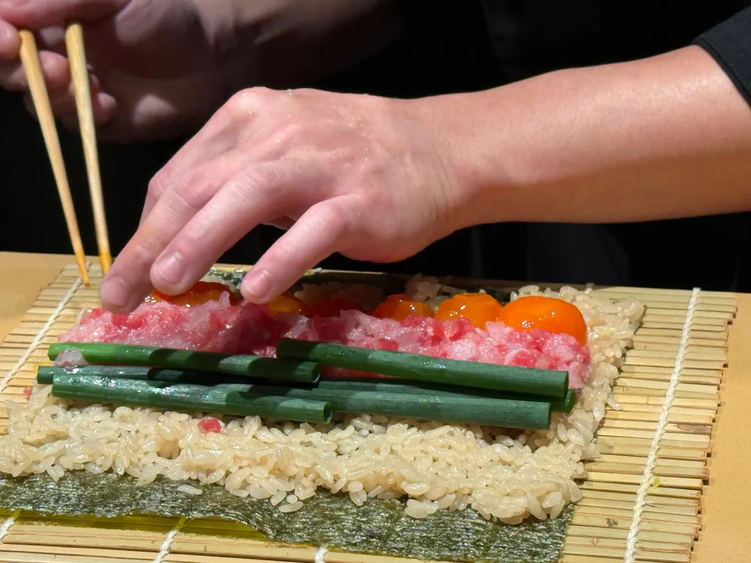 蔥鮪捲。(圖/黃宏輝提供)