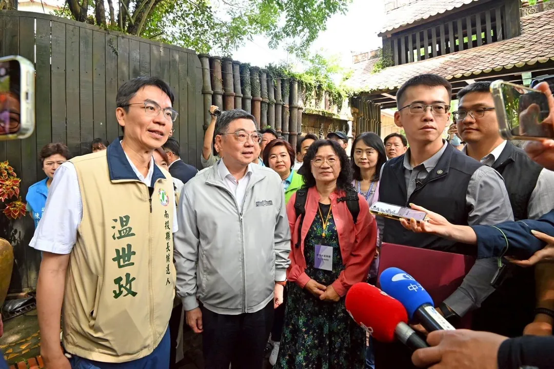 卓榮泰今受訪反擊，希望「蔣市長多談談市政」。（圖/行政院提供）
