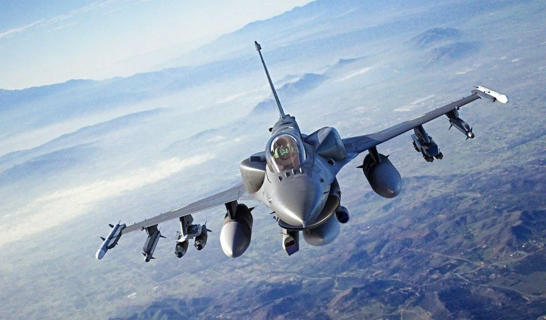 F-16D Block 70戰機示意圖。(圖/洛馬公司)