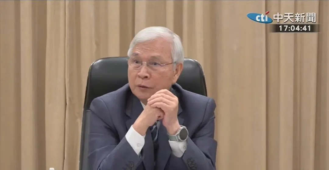 《環球金融雜誌》（Global Finance）於8日公布2026年全球央行總裁評比（Central Banker Report Cards 2026）成績單，台灣央行總裁楊金龍榮獲「A-」評級。（圖／中天新聞）