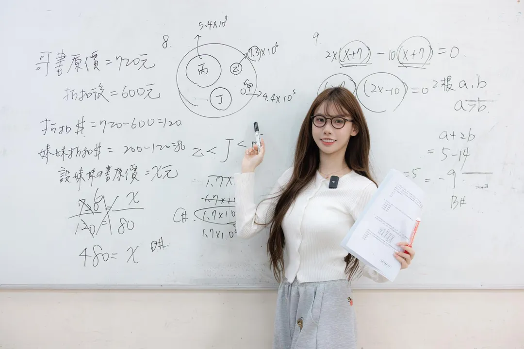 一暄體驗當數學老師。(圖/洋基工程提供)