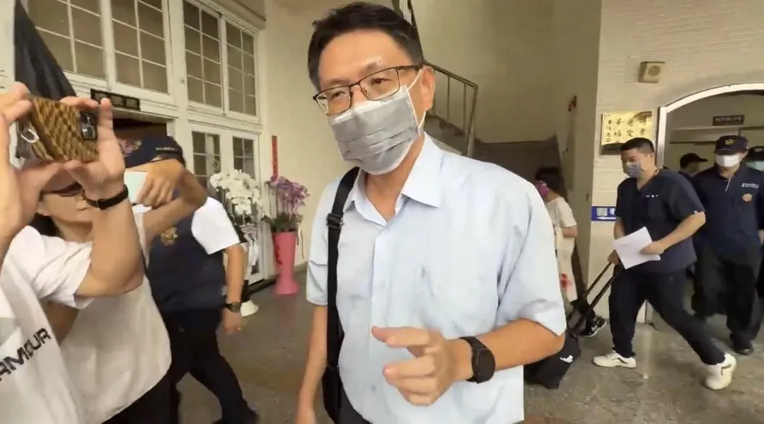 檢察官表示死者身分須進一步採集DNA比對確認。（圖／翻攝畫面）