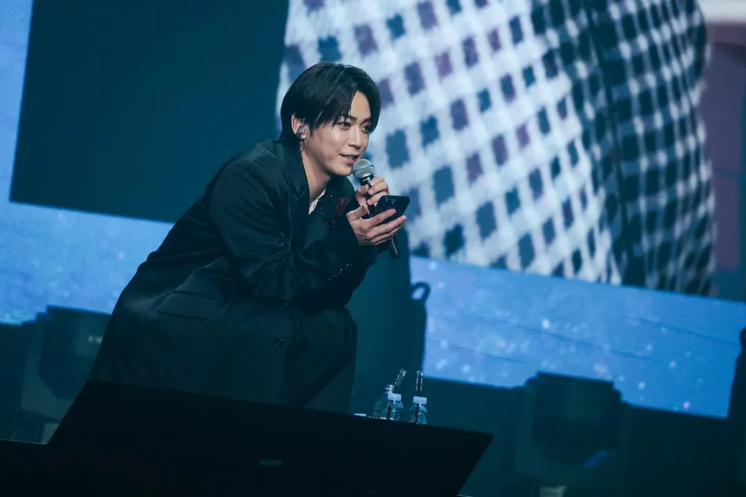 龜梨和也當晚開玩笑稱自己只有24歲。(圖/光尚娛樂提供)