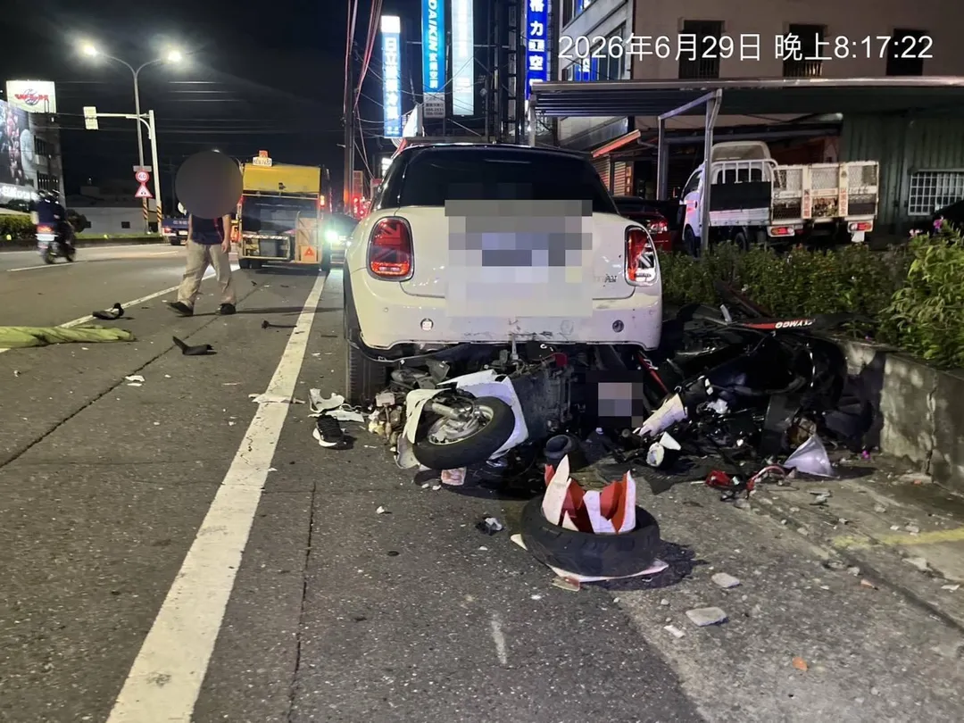 車禍現場。(圖/中天新聞)