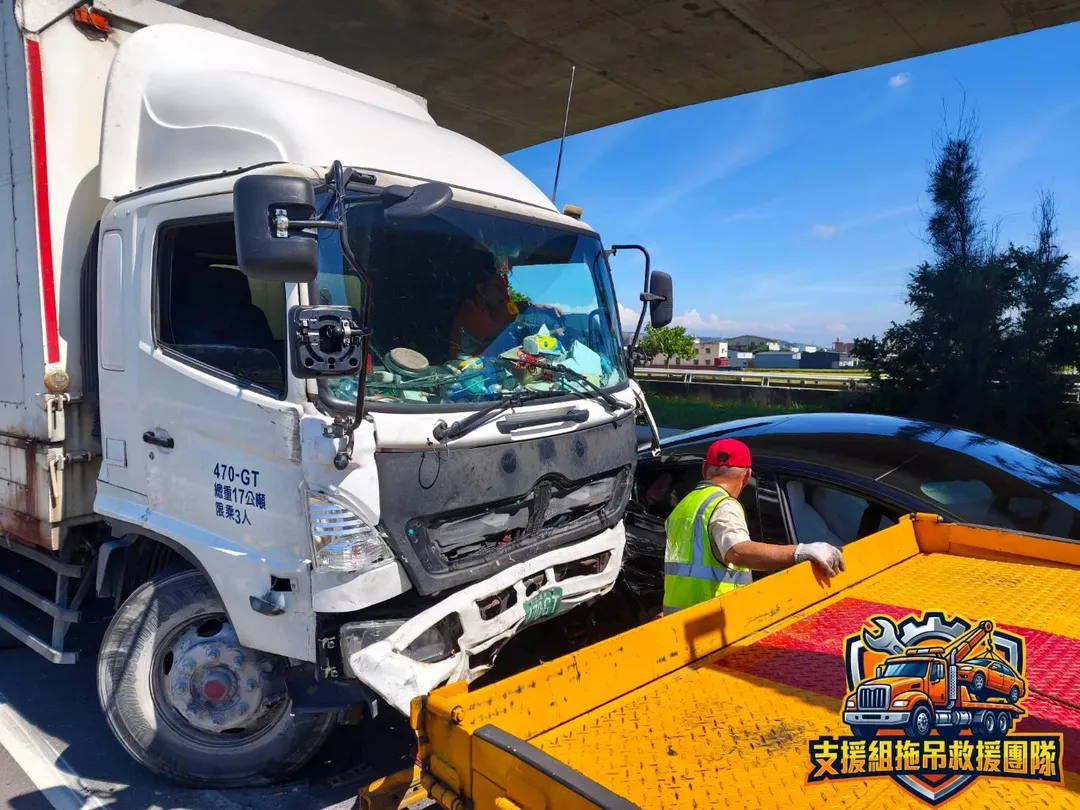 車禍現場。（圖／支援組拖吊救援團隊提供）