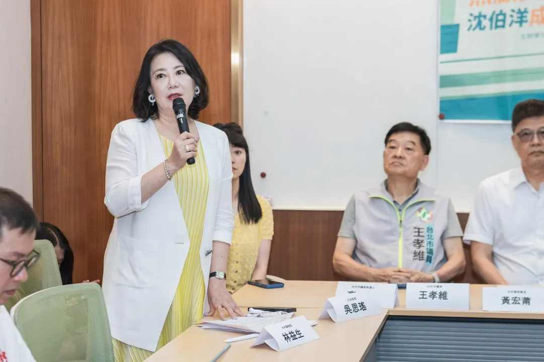 吳思瑤批，蔣市府還沒有公布雨患調查，真相依舊未明，萬事「即刻」的蔣萬安，到底「即刻」在哪裡？（示意圖/沈伯洋競辦提供）