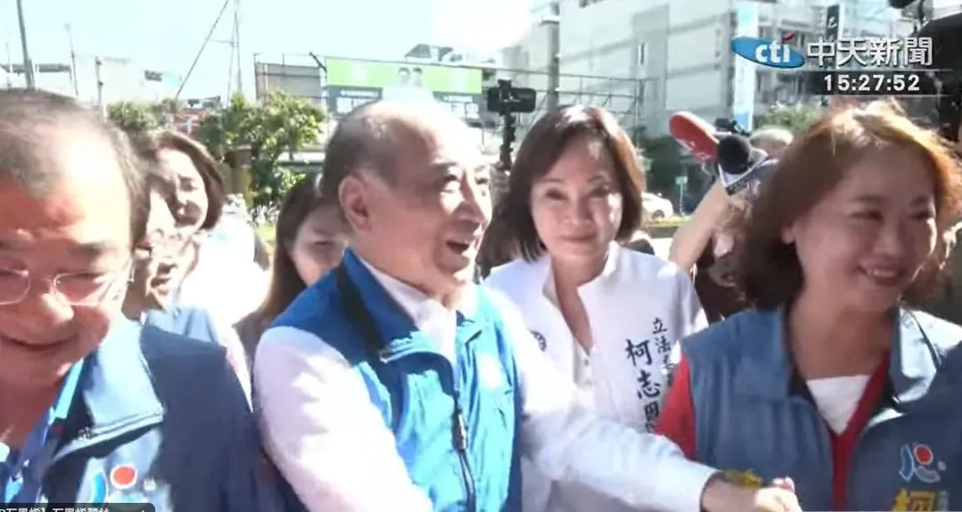 前立法院長王金平5日下午出席柯志恩鳳山區後援會成立大會力挺柯志恩。（圖／中天新聞）