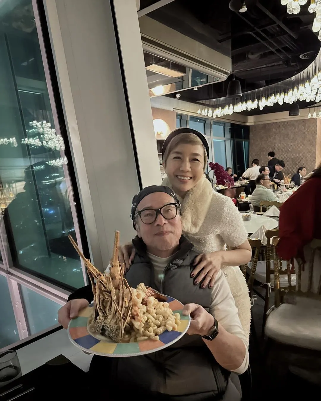 Lulu與老公黃仲崑婚後感情依舊甜蜜,此次發文幽默又霸氣。(圖/翻攝自黃仲崑臉書)