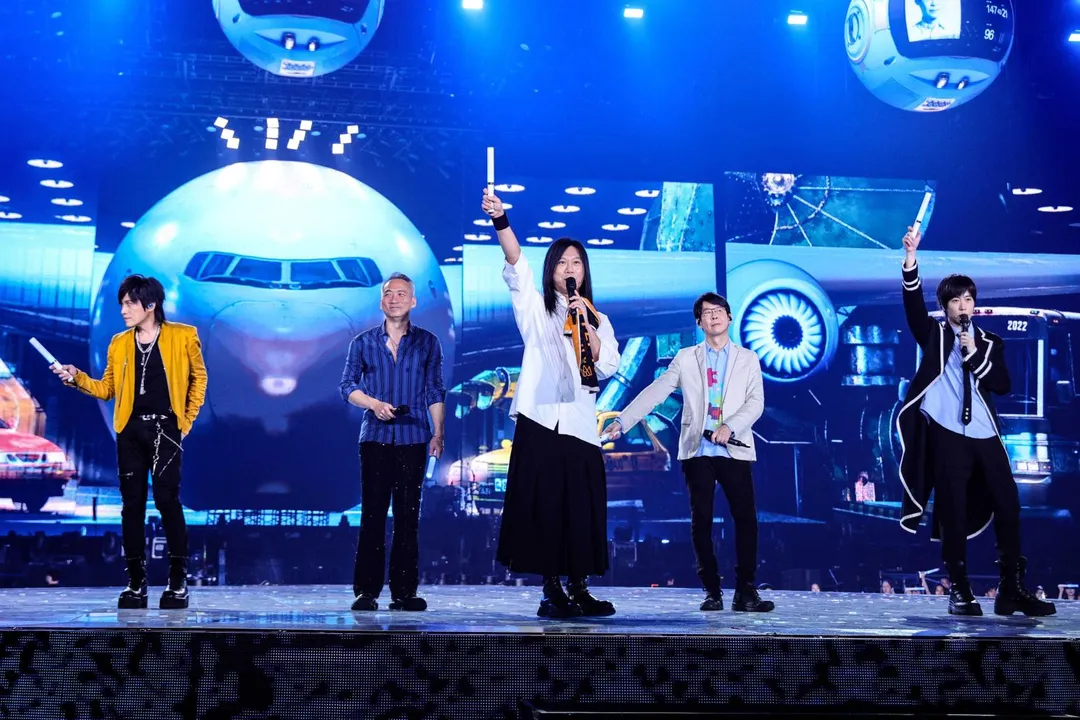 五月天11日的演唱會場次因巴威颱風延期至12日。(圖/相信音樂提供)