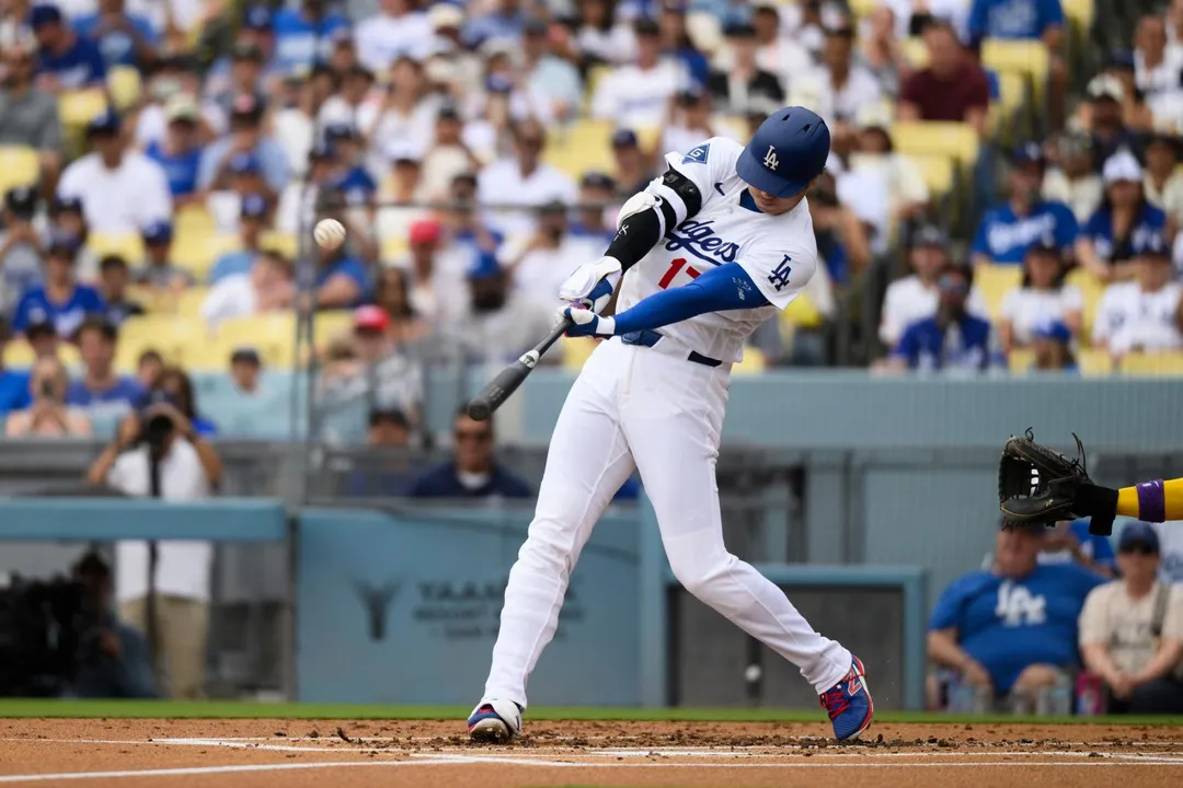 大谷翔平首局首打席就轟出個人美日生涯第350轟。（圖／美聯社）