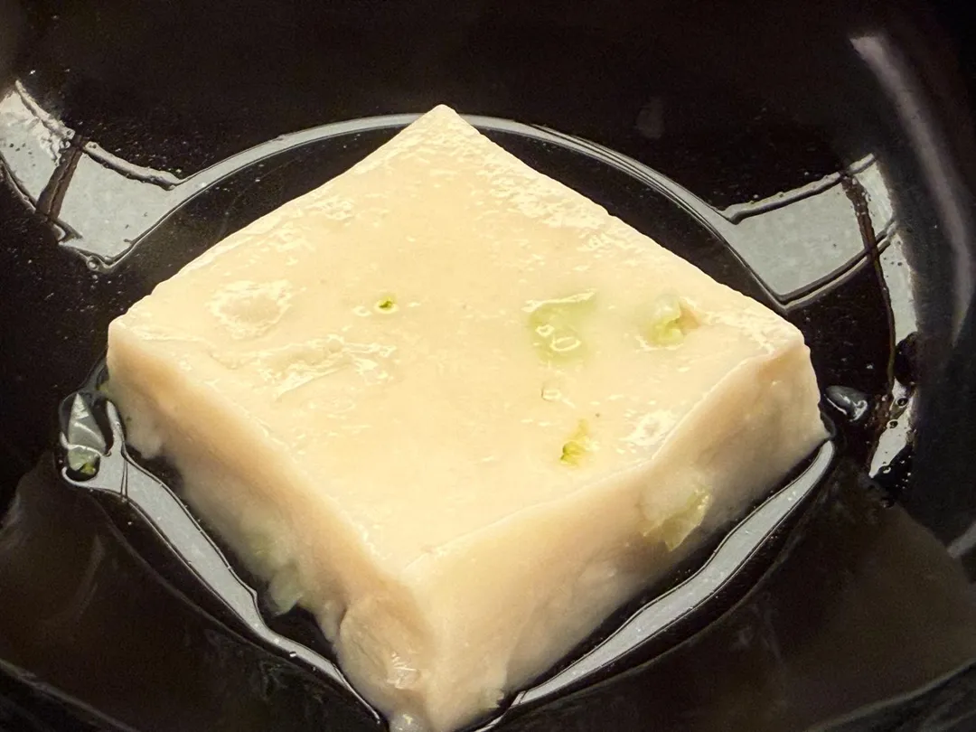 高麗菜胡麻豆腐。（圖／黃宏輝提供）