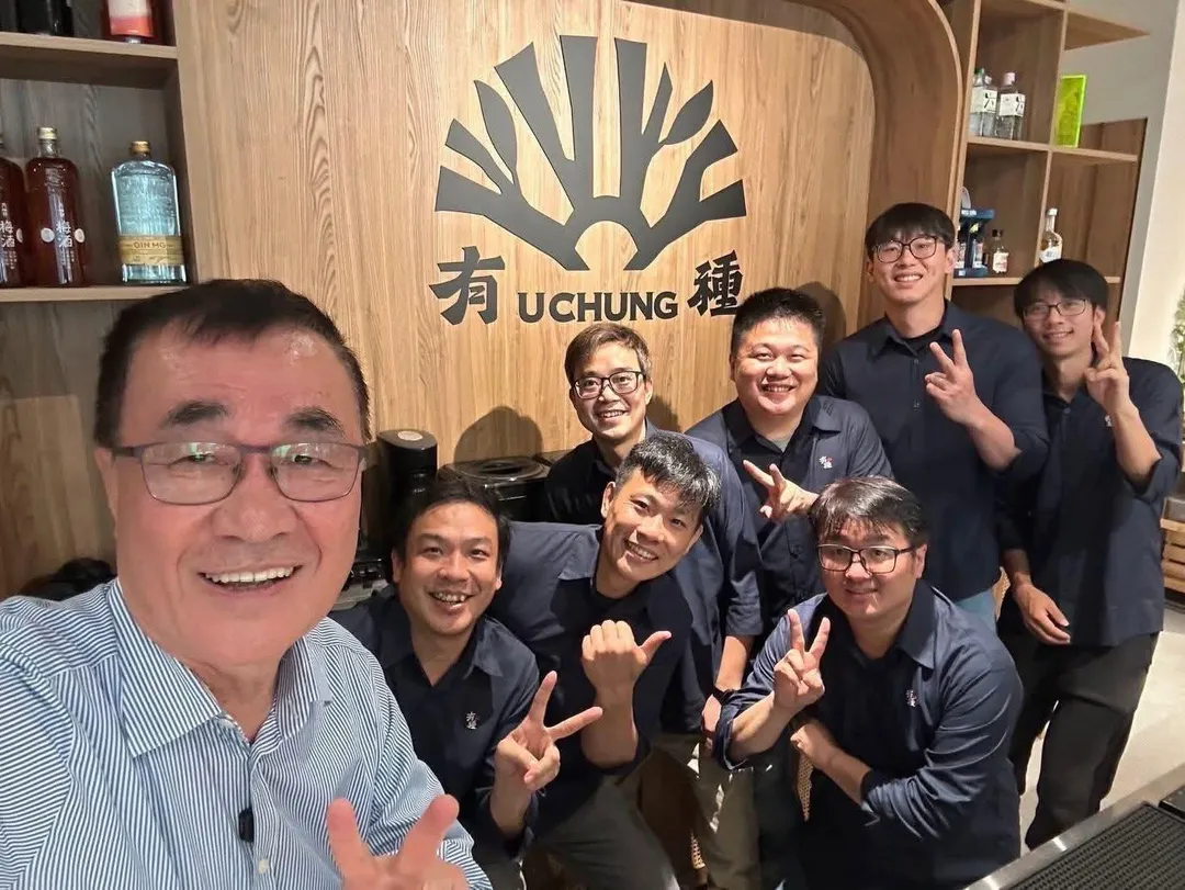 李四川以過去的行政成績，努力爭取年輕朋友的力挺。（圖／取自李四川臉書）