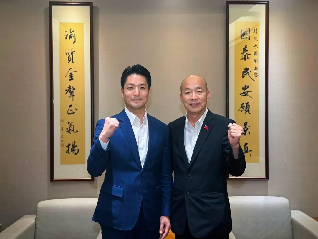 蔣萬安（左）、韓國瑜。（圖／臉書）