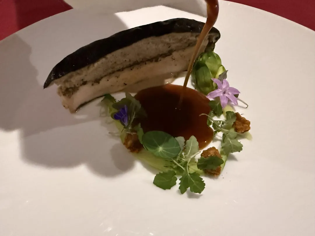 濃醇的雞肉醬汁。(圖/黃宏輝提供)