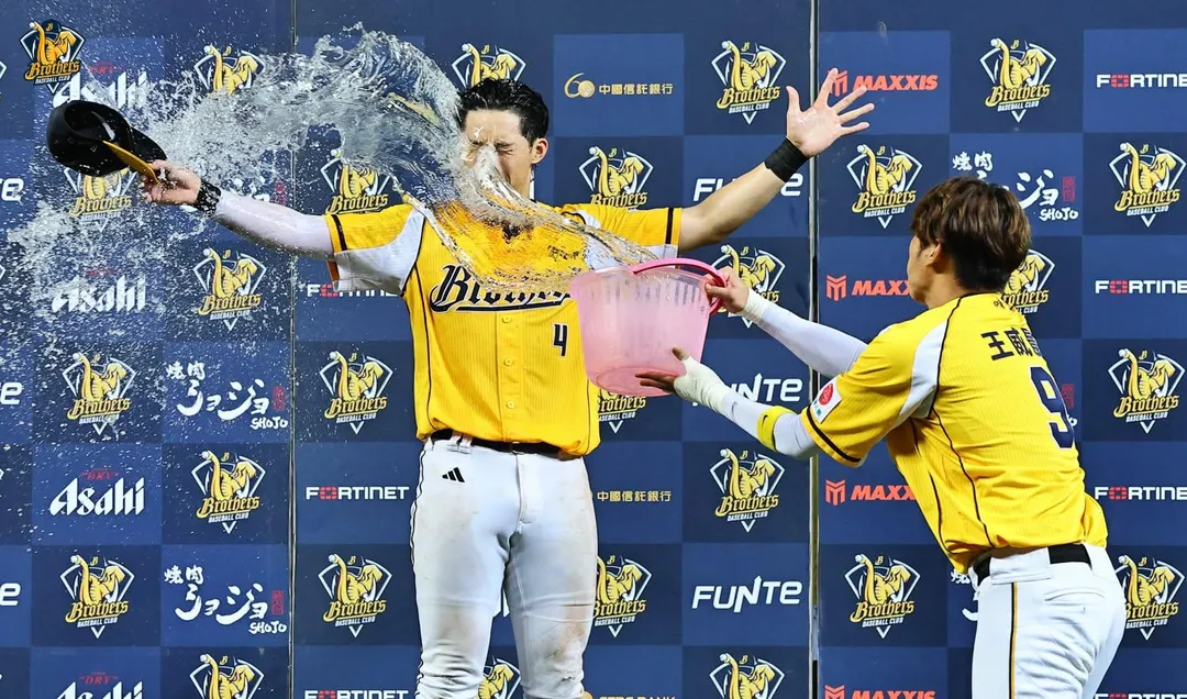 張士綸獲選單場MVP。（圖／翻攝自兄弟Fans Club臉書）
