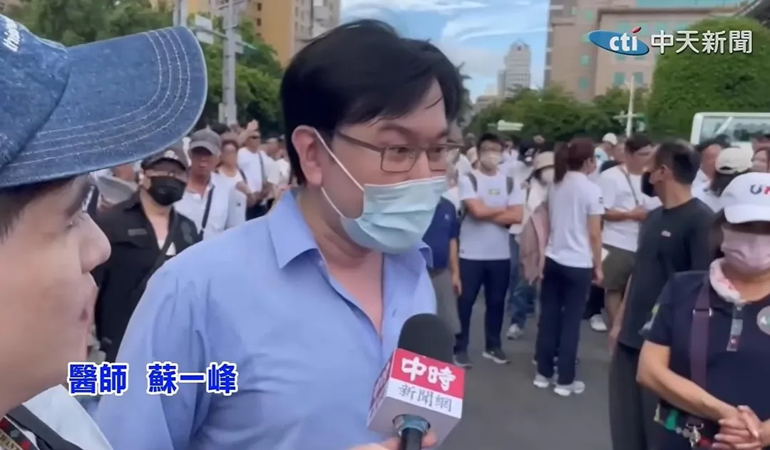 胸腔科名醫蘇一峰。(資料照/中天新聞)