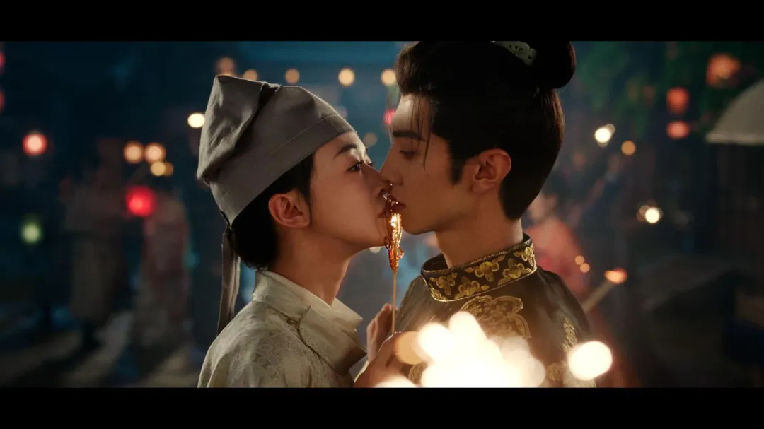 由吳謹言、陳哲遠主演的古裝權謀劇《御廷謠》已正式上線。(圖/Disney+ 提供)
