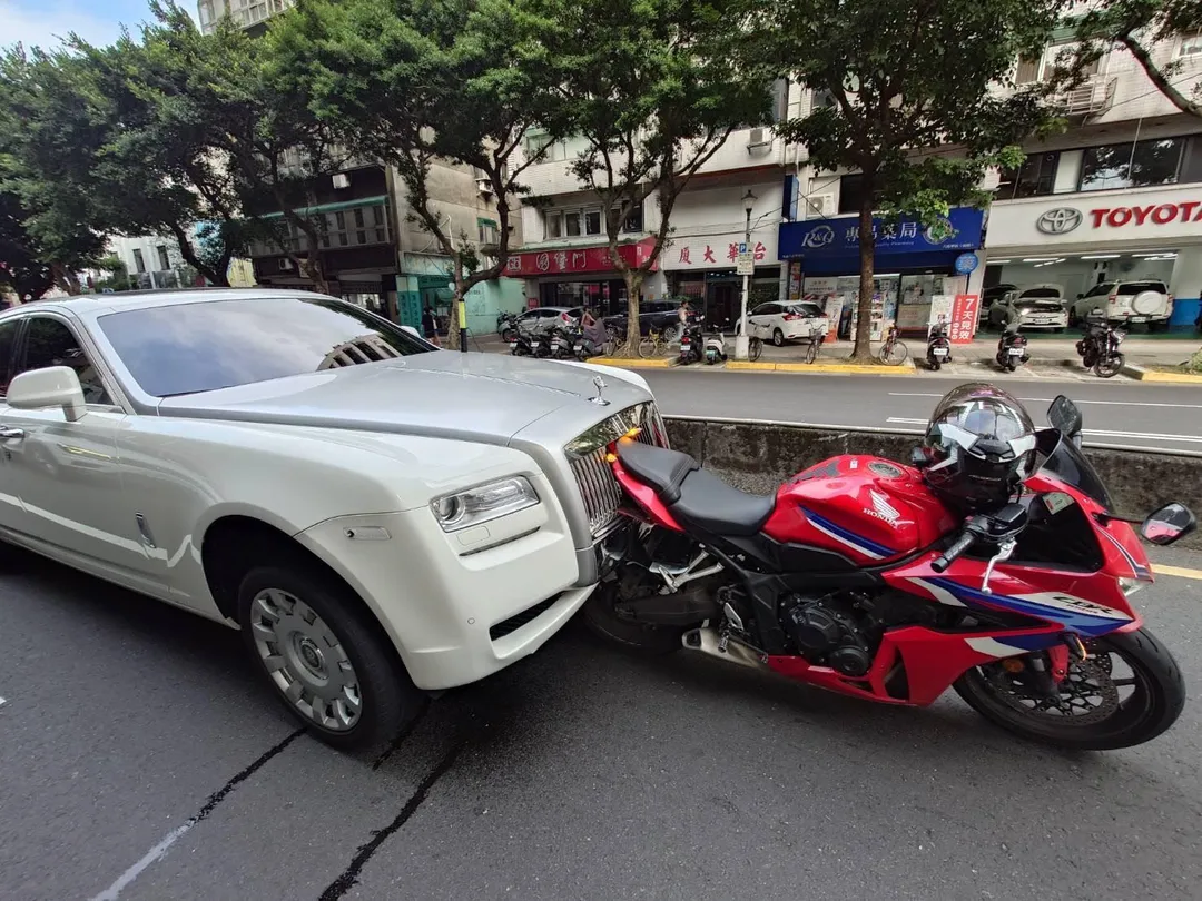 車禍現場。(圖/警方提供)