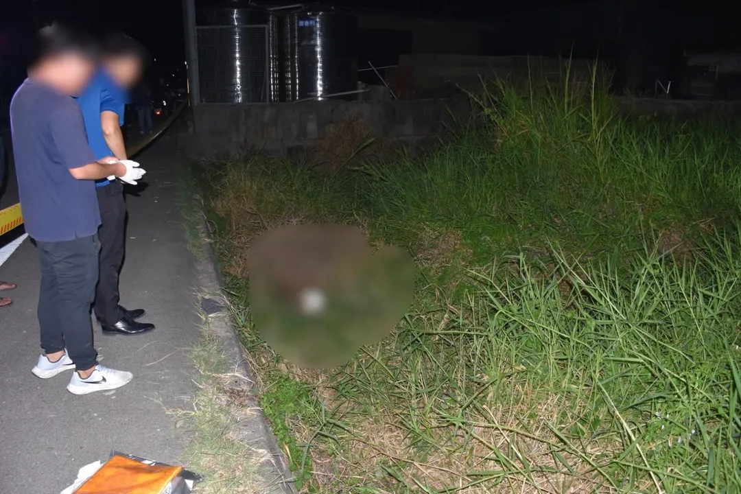苗栗縣通霄鎮26歲范姓男子騎機車外出失聯多日，警方與搜救人員於農地雜草叢中尋獲遺體。（圖／資料照／中天新聞）