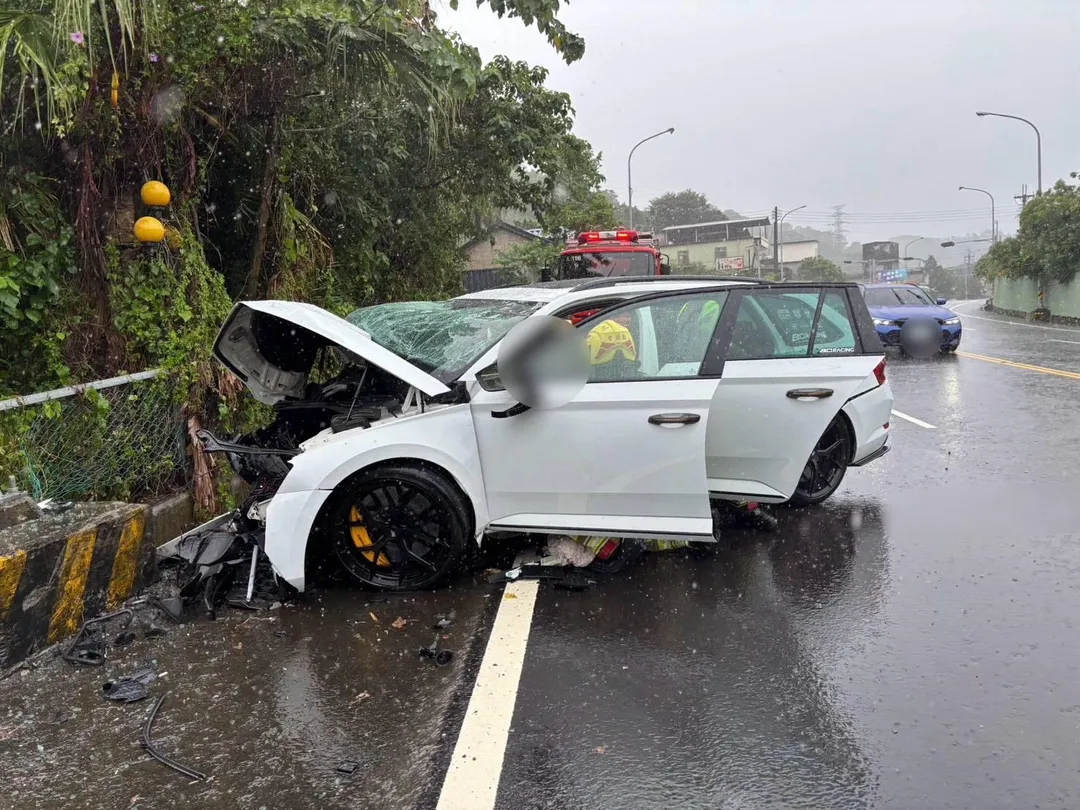 車禍現場。（圖／中天新聞）