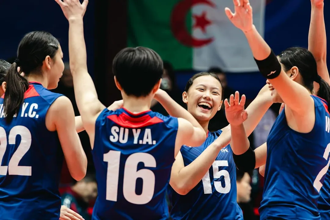 中華女排開心奪勝。(圖/Volleyball World提供)