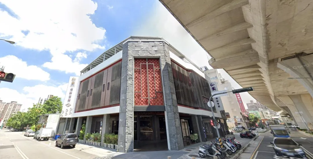 台中在地經營 37 年的「仙園海鮮會館」,突宣布將營業至今年 10 月 11 日。(圖/翻攝Google Maps)